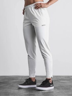 NOBULL Women’s Micro Ripstop Track Pant XS Color Vapor | NWT NEVER WORN